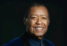 Renowned Gospel Singer Ron Kenoly Dies at 81