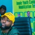 Davido takes break from music to support Adeleke’s reelection bid in Osun