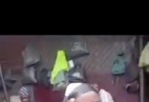 Women Caught Grinding Maggot-Infested Pepper at Lagos Market for Street food (Video)