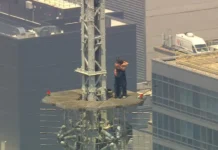 Popular Roof-toppers Arrested for Staging Romantic Proposal on NewYork Skyscraper
