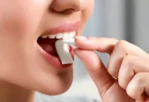 4 Health Benefits Of Chewing Gum: Facts, Figures, Clinical Insights